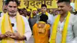Bihar Politics : शिवहर पहुंचे प्रशांत किशोर ने लालू-नीतीश और मोदी पर साधा निशाना, कहा बिहार में वोट लेकर गुजरात में फैक्ट्री लगवा रहे मोदी, 9 वीं पास बेटे को सीएम बनाना चाह रहे लालू 