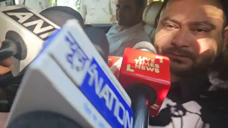 Bihar politics - लोजपारा सांसद और उनके पति के दो एपिक नंबर प