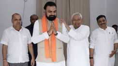 Samrat Chaudhary met Nitish Kumar 