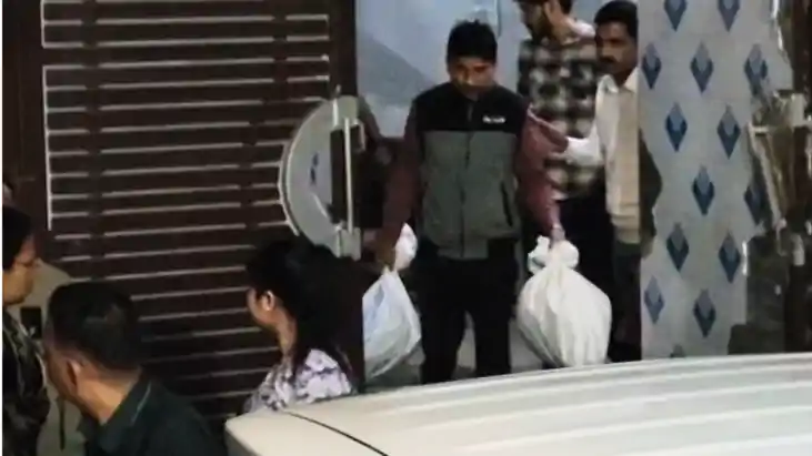 Patna NEET Student Case : शंभू गर्ल्स हॉस्टल खंगालने के बाद 