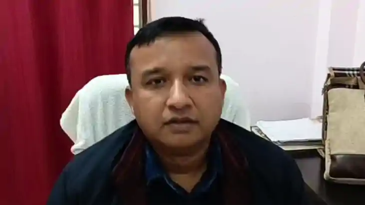 Bihar News : बिहार में सरकारी दफ्तरों के चक्कर से लोगों को म