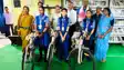 Bihar News : ऑक्सीजन मैन गौरव राय ने कोडरमा में तीन छात्राओं को दी साइकिल, अब तक 305 साइकिलों का कर चुके हैं वितरण 