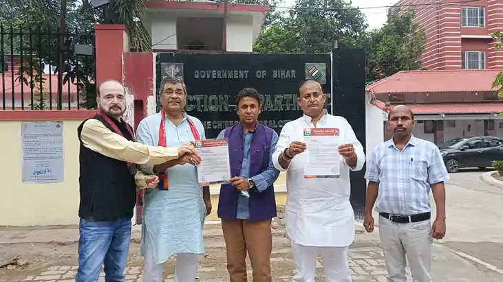 Bihar politics - जीवेश मिश्रा के बाद अब मंत्री नीरज बबलू की Bihar politics - जीवेश मिश्रा के बाद अब मंत्री नीरज बबलू की