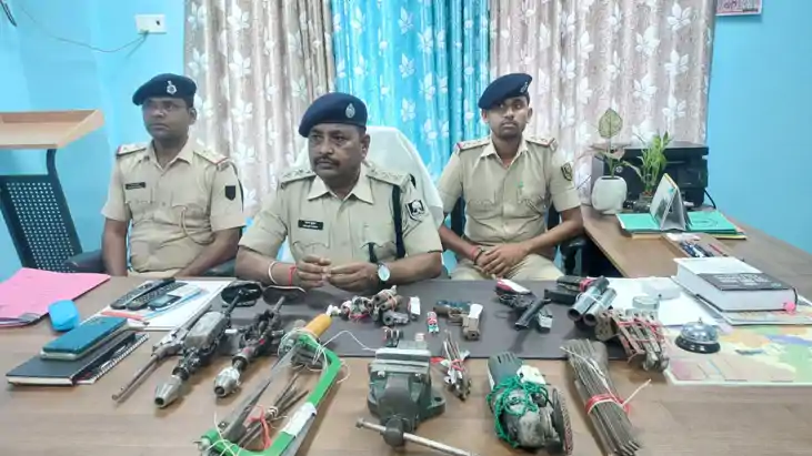 Bihar Crime News : नालंदा में मिनी गन फैक्ट्री का पुलिस ने क
