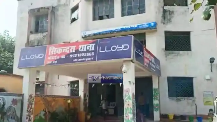 Bihar News : जमुई पुलिस का अनोखा कारनामा, मुंशी पर जब्त मवेश