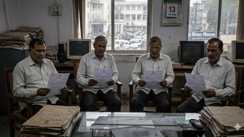 पाप का घड़ा फूटा: रिटायरमेंट के बाद भी नहीं बचे शिक्षा विभाग के 4 बड़े साहब, भ्रष्टाचार और मनमानी पर सरकार का सर्जिकल स्ट्राइक! 