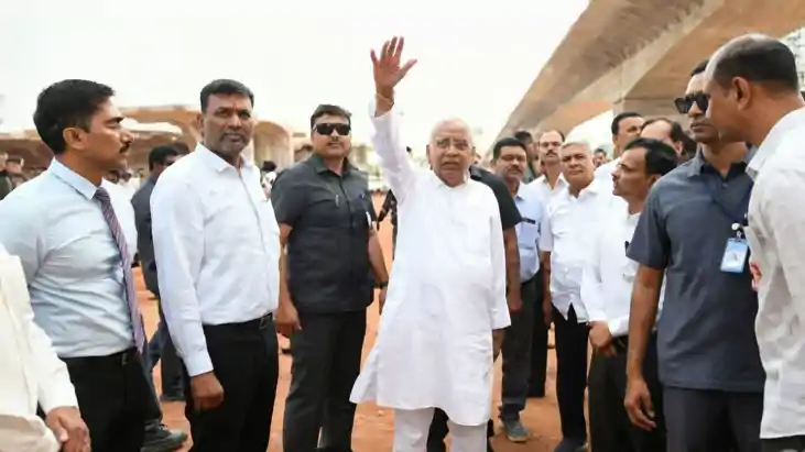 Major Twist in Bihar Politics Nitish May Quit BJP CM Formula