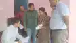 डीएम ने एफआर रजिस्ट्रेशन और जनगणना कार्य का किया स्थलीय निरीक्षण, कार्यों की धीमी प्रगति पर जताई नाराजगी