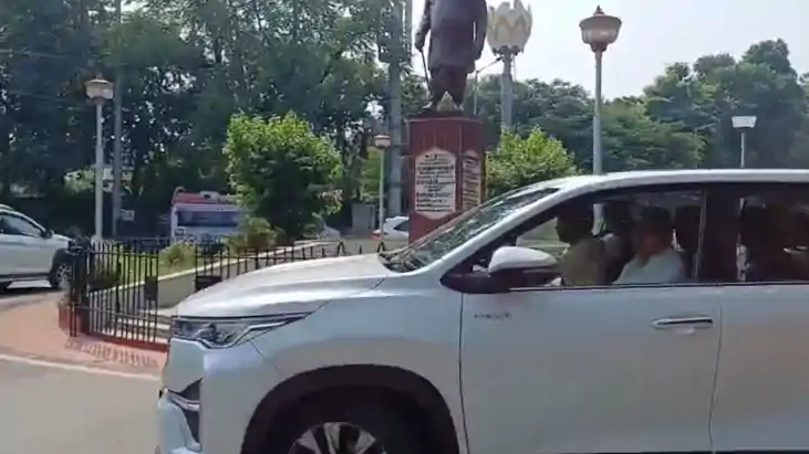 सीएम आवास सीएम आवास