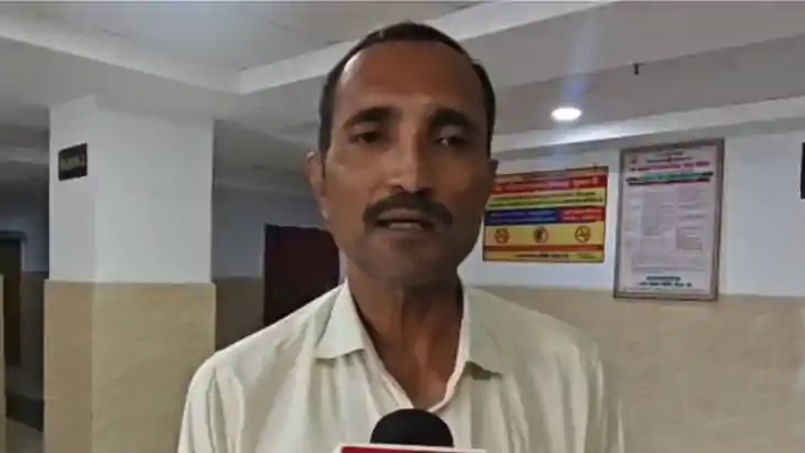 बाढ़ अनुमंडल अस्पताल में तैनात डॉ. अजय का बड़ा दावा, पैसे के