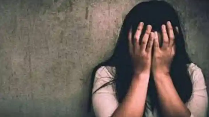 Crime News:इश्क़ का काला चेहरा, शादी का झांसा देकर युवती का Crime News:इश्क़ का काला चेहरा, शादी का झांसा देकर युवती का