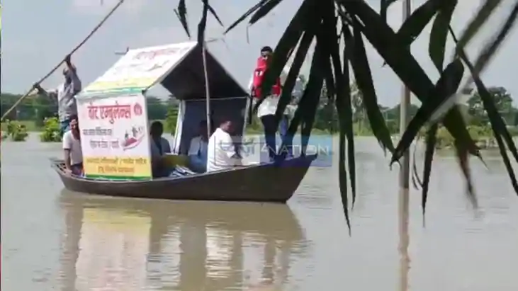 Boat Ambulance Brings Doctors to Flood Hit Villages in Katih