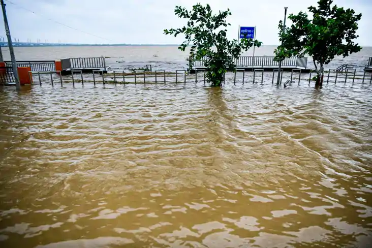 Ganga Recedes But Flood Threat Persists Across Bihar