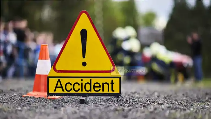 Bihar Road Accident : बेगूसराय में अज्ञात वाहन ने बाइक सवार Bihar Road Accident : बेगूसराय में अज्ञात वाहन ने बाइक सवार