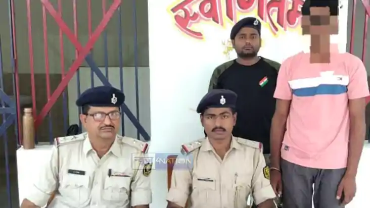Bihar News : हथियार लहराकर सोशल मीडिया में भौकाल टाइट करना य
