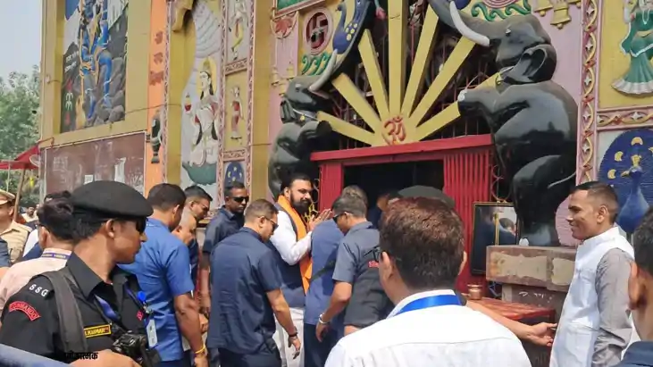 Samrat Chaudhary offered prayers at Hanuman Temple