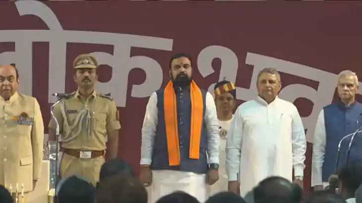 Bihar gets new CM govt to follow Nitish model 