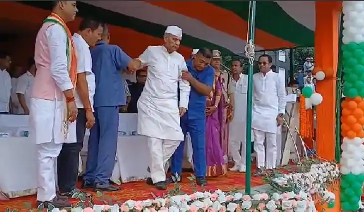 independence day - स्वतंत्रता दिवस पर आयोजित जिलास्तरीय कार्