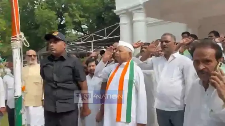 Lalu Yadav Hoists Tricolour at RJD Office 