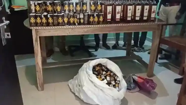 Ara Police Shocked by Bootleggers New Trick