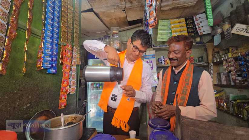 PM मोदी की राह चला छत्तीसगढ़ का यह चायवाला, दिग्गज नेताओं को