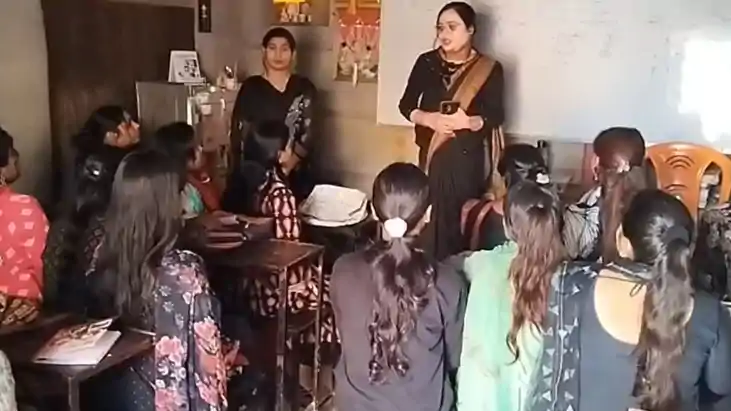 Munger Marks Black Day Tribute to Pulwama attack Martyrs