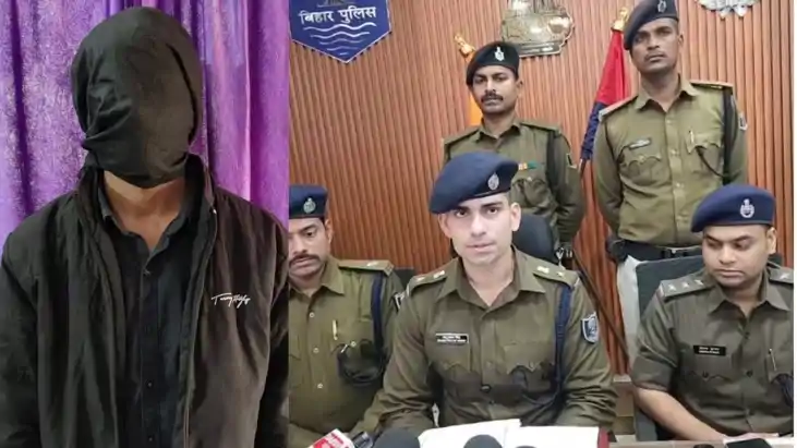 इंस्टाग्राम का 'डॉन' अब जेल के अंदर, पिस्टल लहराकर बटोर रहा 