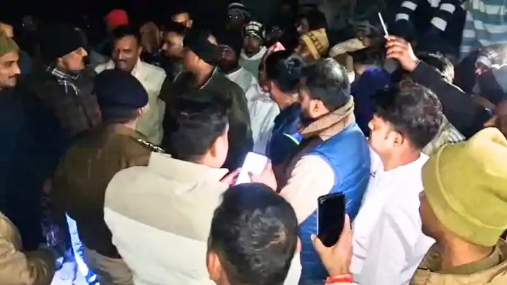 Vaishali Kite String Feud Turns Bloody 3 Tenants Held With G