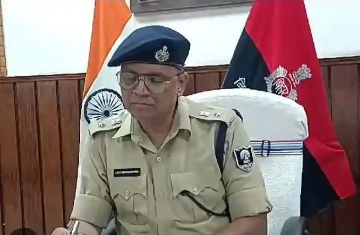 Bihar police - वैशाली में सात थानाध्यक्ष सहित एक दर्जन पुलिस Bihar police - वैशाली में सात थानाध्यक्ष सहित एक दर्जन पुलिस