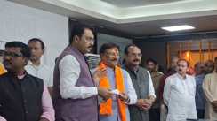  KC Sinha and Bittu Singh join BJP