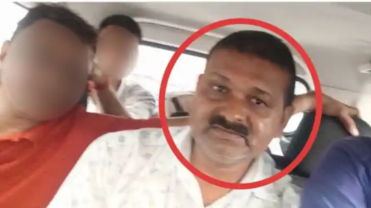 vigilance arrested sakra panchayat rojgar sevak while taking