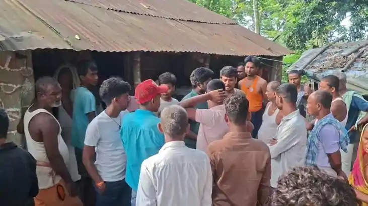 सुपौल में चोरों का तांडव: एक ही रात में तीन घरों को बनाया नि