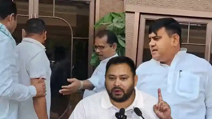 तेजस्वी यादव 