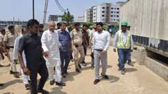 सुपौल में लोहिया मेडिकल कॉलेज का डिप्टी सीएम ने किया निरीक्षण, समय सीमा के अंदर निर्माण कार्य पूरा करने का दिया निर्देश