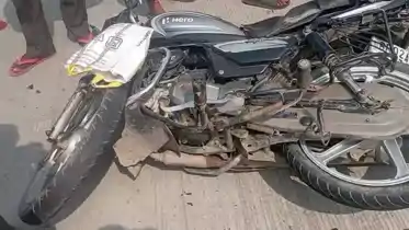 Bihar Road Accident : गयाजी में भीषण सड़क हादसा, बोलेरो की चपेट में आने से पत्नी की हुई मौत, पति गंभीर रूप से हुआ जख्मी 