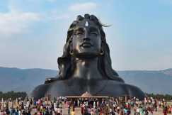 अब पटना में ही कर सकेंगे आदियोगी शिव के दर्शन, इस जगह लगेगी 12 फीट की प्रतिमा, दीवारों पर बनाई जाएगी राजा हरिशचन्द्र की तस्वीर