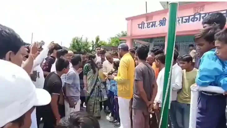 Hajipur Flag before time 