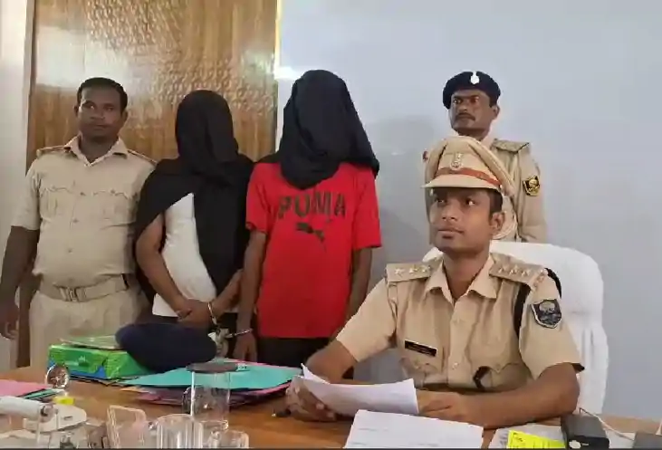 Bihar Crime - युवक से बाइक छीनने की कोशिश में पुलिस ने कर दी