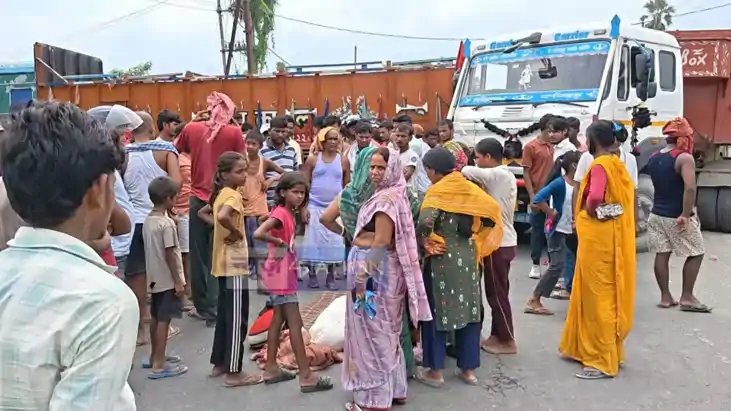 Chapra Road Crash 30 Year Old Man Dies After Vehicle Hits Hi