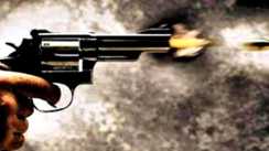 Bihar Crime : गोपालगंज में बेख़ौफ़ बदमाशों ने ट्रैक्टर चालक को गोली मारकर किया जख्मी, इलाके में मचा हड़कंप 