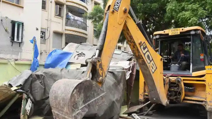 अतिक्रमण 