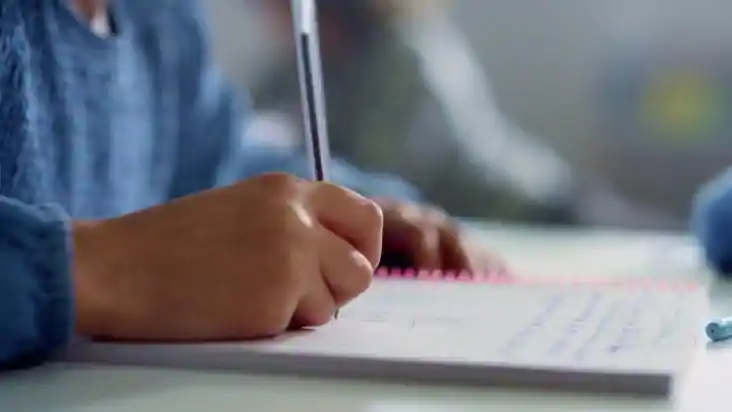 JEE Main सेशन 2 परीक्षा: आवेदन की अंतिम तिथि नजदीक, जल्द करे