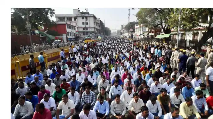 Guest Teachers Hold 2 Day Protest in Patna