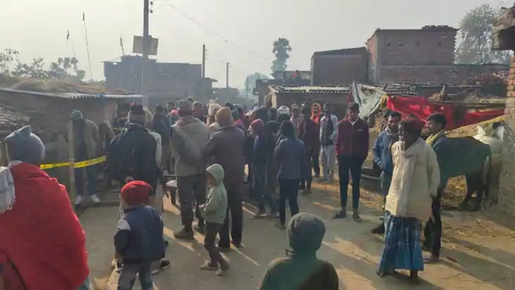 भूसे के ढेर में मिला रिश्तों का कत्ल? गया में अधेड़ की हत्या