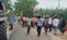 Dies in accident - ट्रैक्टर की चपेट में आकर बाइक सवार युवक की मौत, ग्रामीणों ने भाग रहे चालक को बनाया बंधक