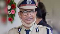 Bihar Police News : डीजीपी विनय कुमार ने दी चेतावनी, कहा पुलिस महकमे में बर्दाश्त नहीं होगा भ्रष्टाचार, बेधड़क शिकायत दर्ज कराएं नागरिक  