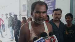 Bihar Crime News : आपसी विवाद में चाचा ने की भतीजे की कुदाल से काटकर हत्या, परिजनों में मचा कोहराम 