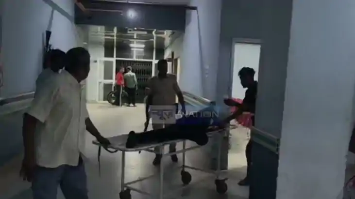 Gopalganj Bootlegger Shot Police Encounter Liquor Seized