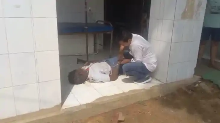 Elderly Man Left on Hospital Floor for 20 Hours