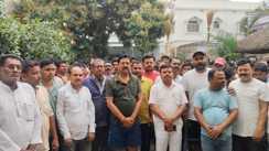 आधी रात को छापेमारी और फिर पूरे शहर में फैला कचरा : पुलिस की एक कार्रवाई ने कैसे थाम दी नगर परिषद की रफ्तार?